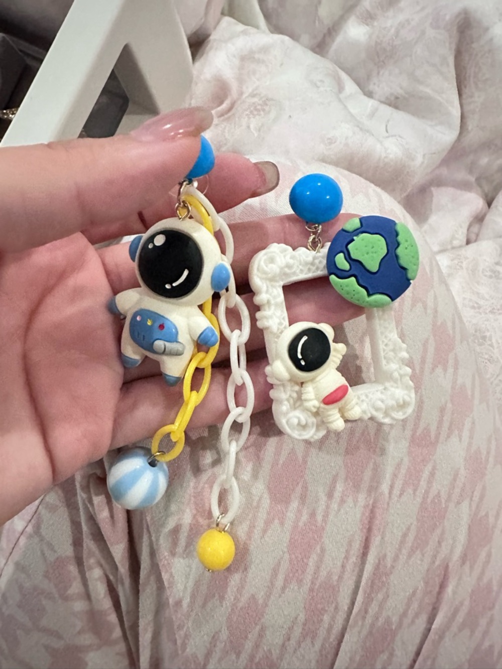 Cute Space Astronaut Dangle Earrings with Earth Charm
